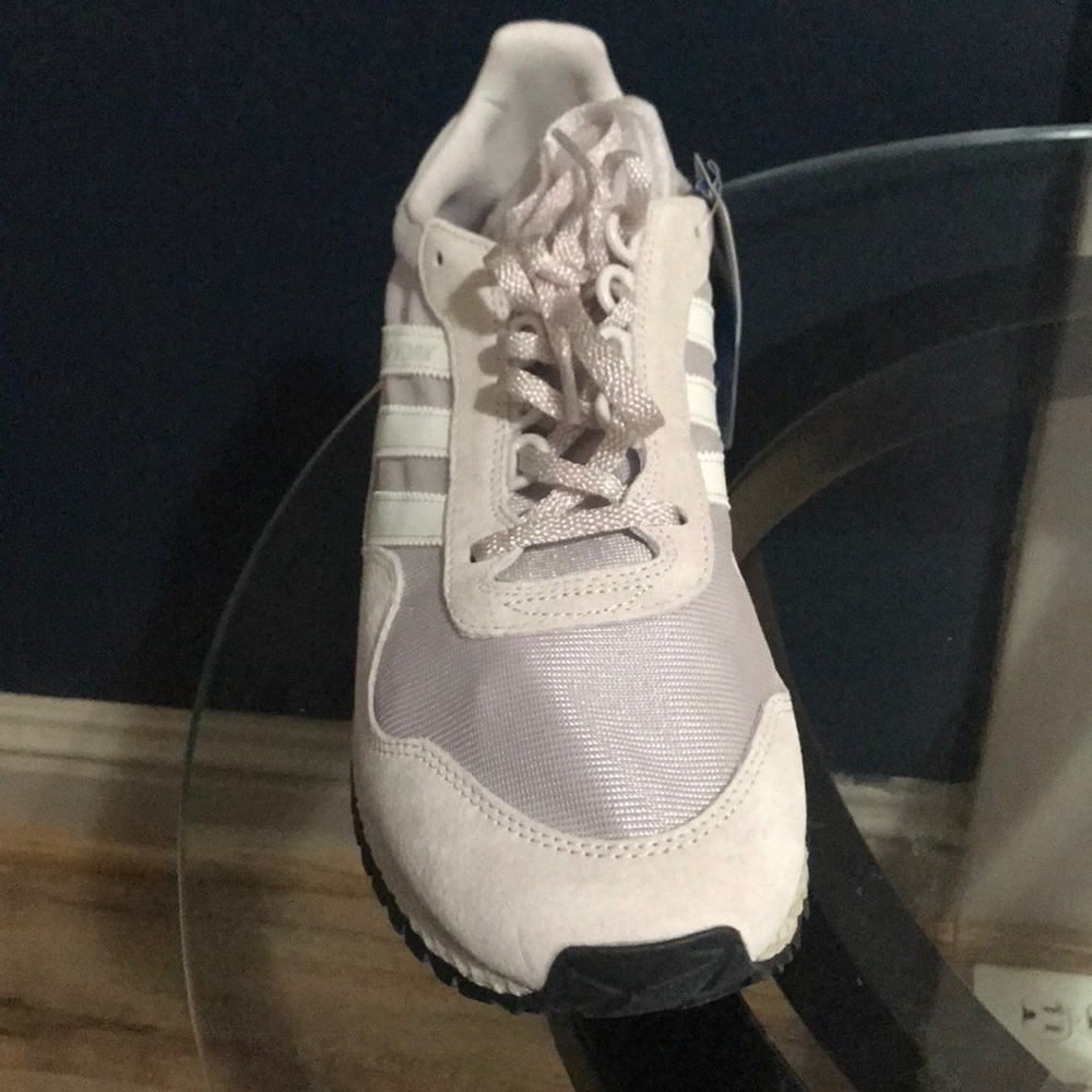 NIB Adidas Originals New York Icepur Men’s Sneaker - Picture 2 of 5